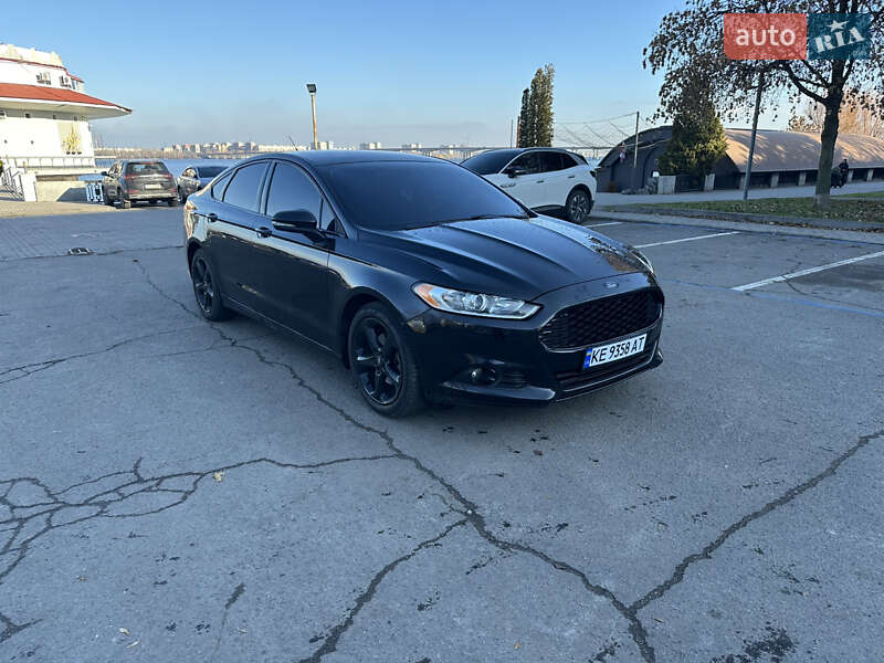 Седан Ford Fusion 2015 в Дніпрі фото 5 Седан Ford Fusion 2015 в Дніпрі