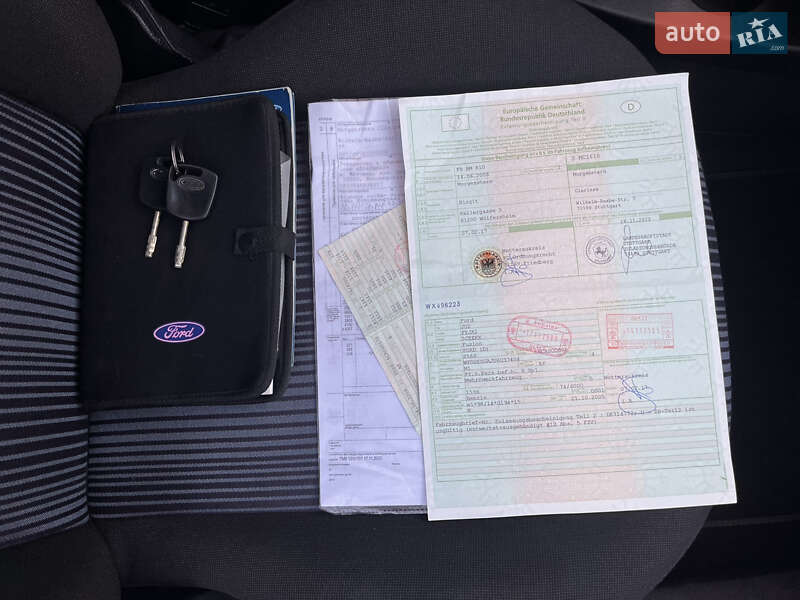 Хэтчбек Ford Fusion 2006 в Звягеле