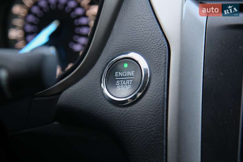 Седан Ford Fusion 2016 в Харкові