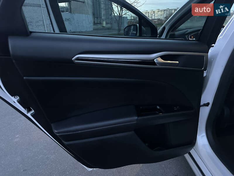 Седан Ford Fusion 2015 в Одессе фото 16 Седан Ford Fusion 2015 в Одессе
