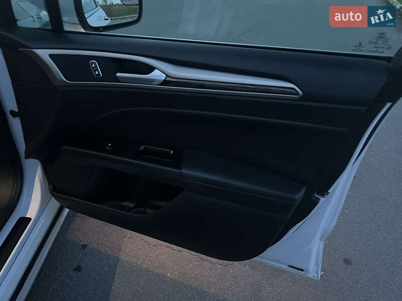 Седан Ford Fusion 2015 в Одессе фото 20 Седан Ford Fusion 2015 в Одессе
