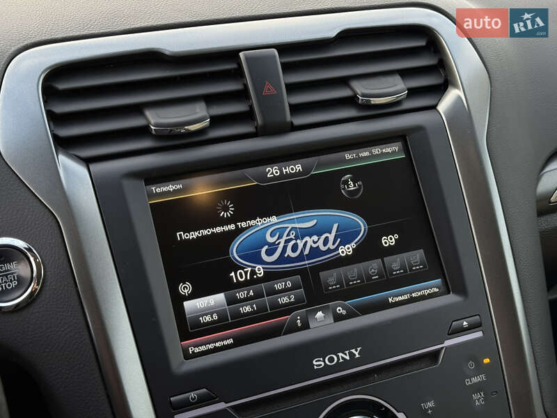 Седан Ford Fusion 2013 в Харкові