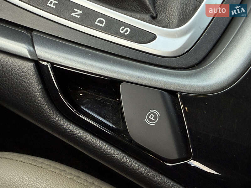 Седан Ford Fusion 2013 в Харкові