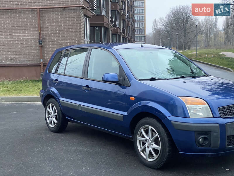 Хэтчбек Ford Fusion 2007 в Чернигове