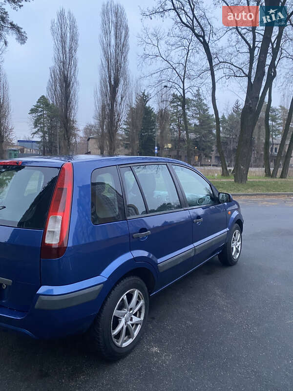 Хэтчбек Ford Fusion 2007 в Чернигове