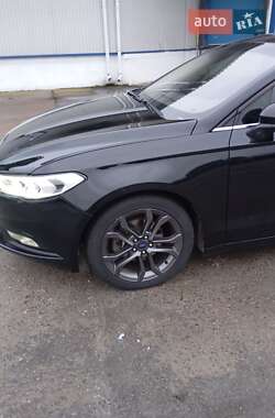 Седан Ford Fusion 2017 в Вышгороде