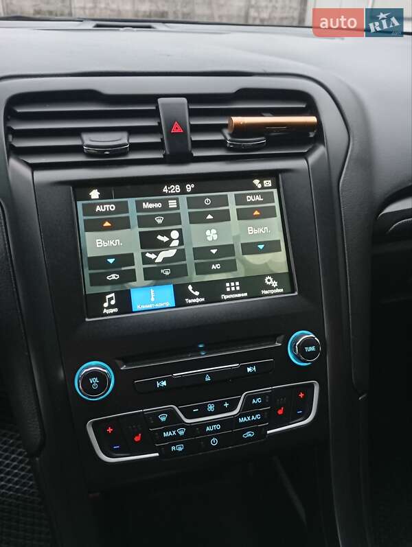 Седан Ford Fusion 2017 в Вишгороді