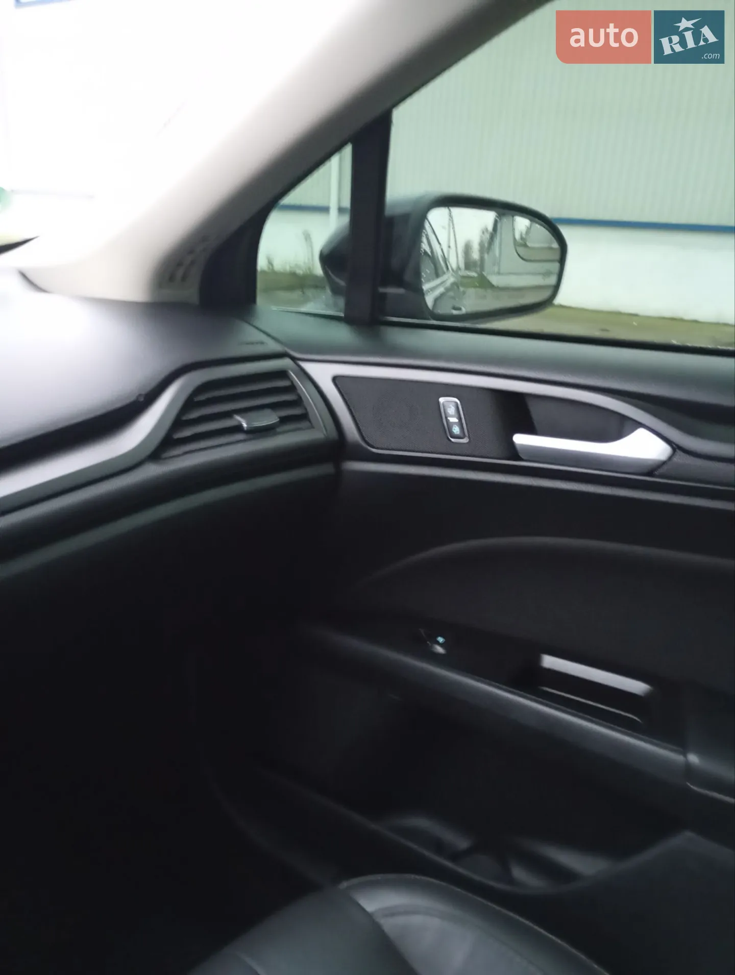 2017 Ford Fusion - мініатюра 45