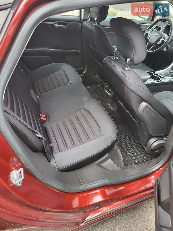 Седан Ford Fusion 2014 в Киеве