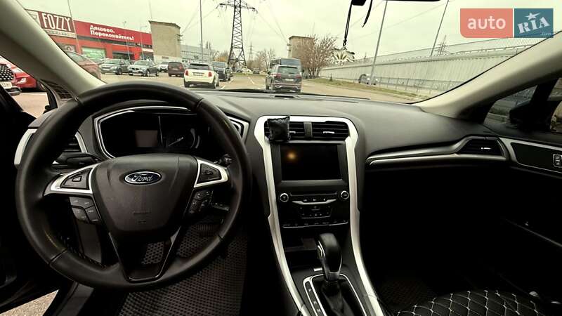 Седан Ford Fusion 2013 в Вышгороде
