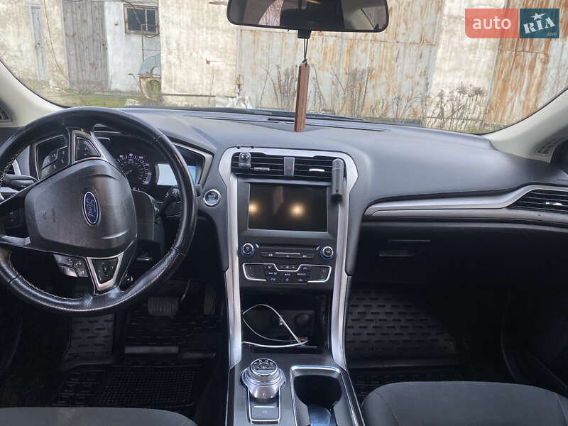 Седан Ford Fusion 2018 в Старокостянтинові