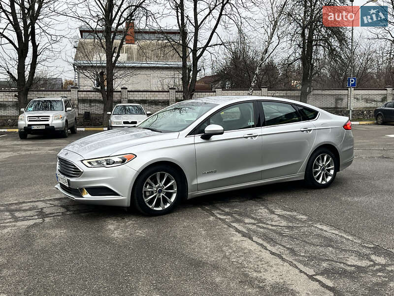Седан Ford Fusion 2017 в Києві