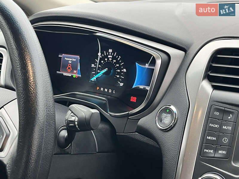 Седан Ford Fusion 2017 в Києві