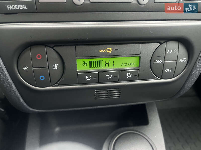 Хэтчбек Ford Fusion 2011 в Нежине