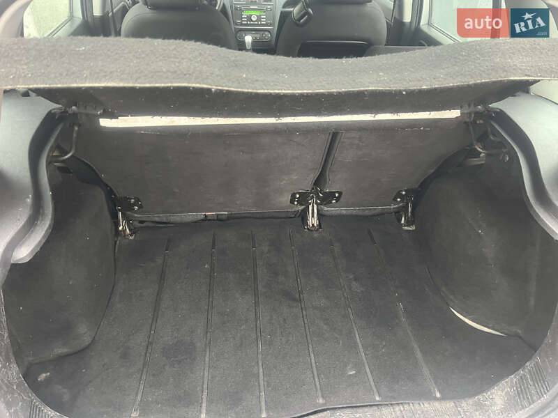 Хэтчбек Ford Fusion 2011 в Нежине