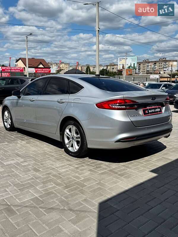 Седан Ford Fusion 2018 в Кропивницком