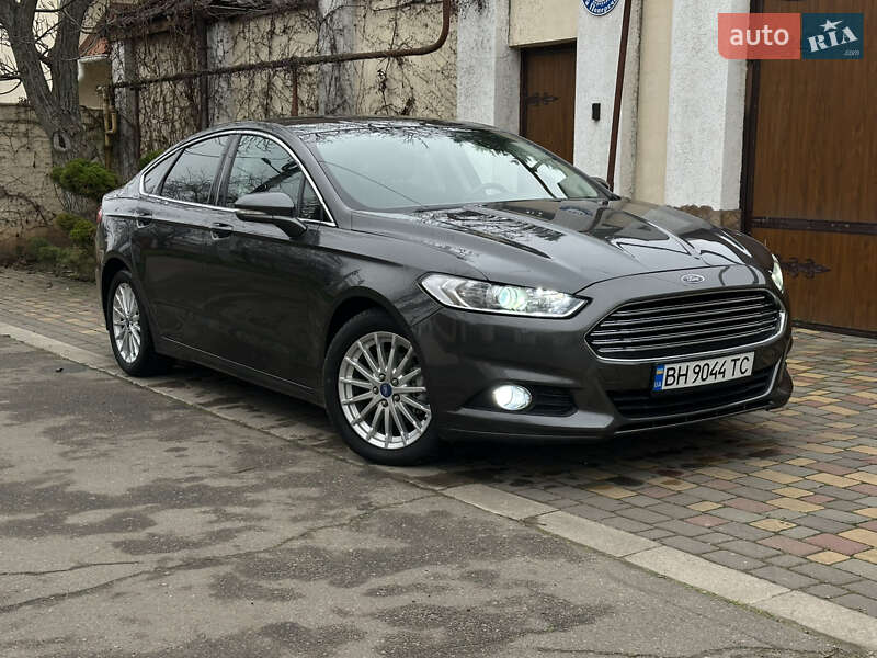 Ford Fusion 2015