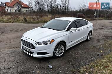 Седан Ford Fusion 2013 в Києві