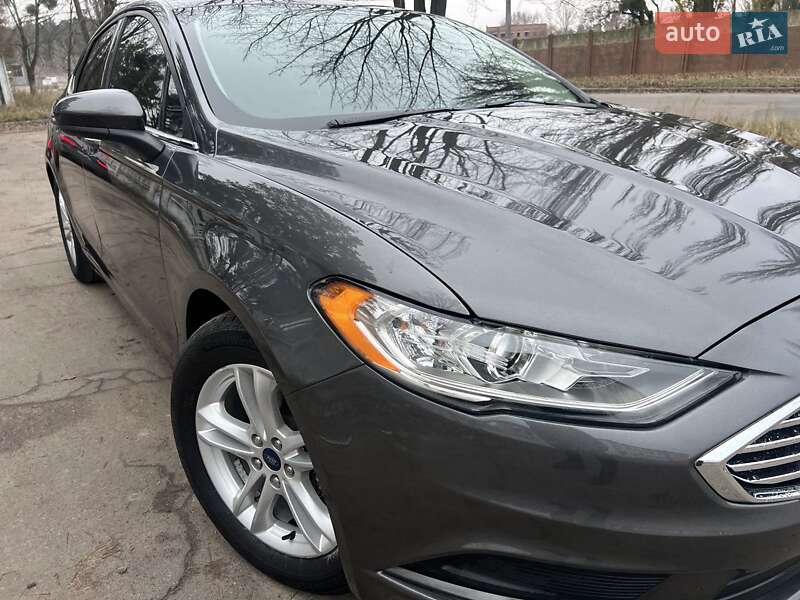 Седан Ford Fusion 2017 в Киеве фото 4 Седан Ford Fusion 2017 в Киеве