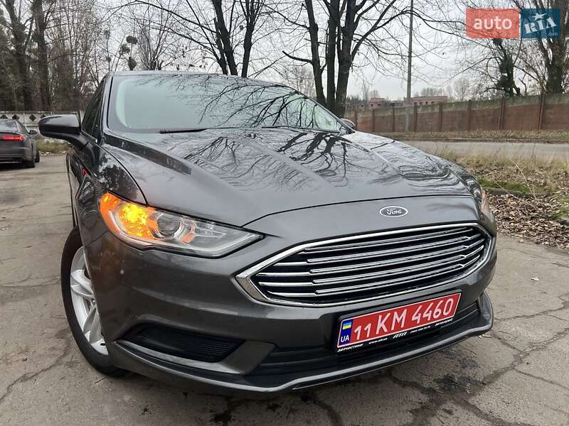 Седан Ford Fusion 2017 в Киеве фото Седан Ford Fusion 2017 в Киеве