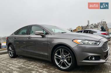 Седан Ford Fusion 2013 в Львове
