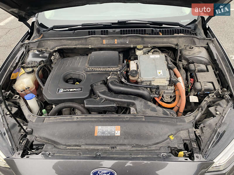 Седан Ford Fusion 2017 в Киеве фото 9 Седан Ford Fusion 2017 в Киеве