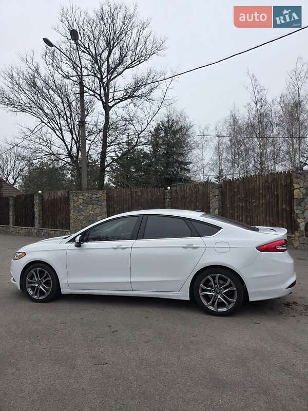 Седан Ford Fusion 2016 в Днепре