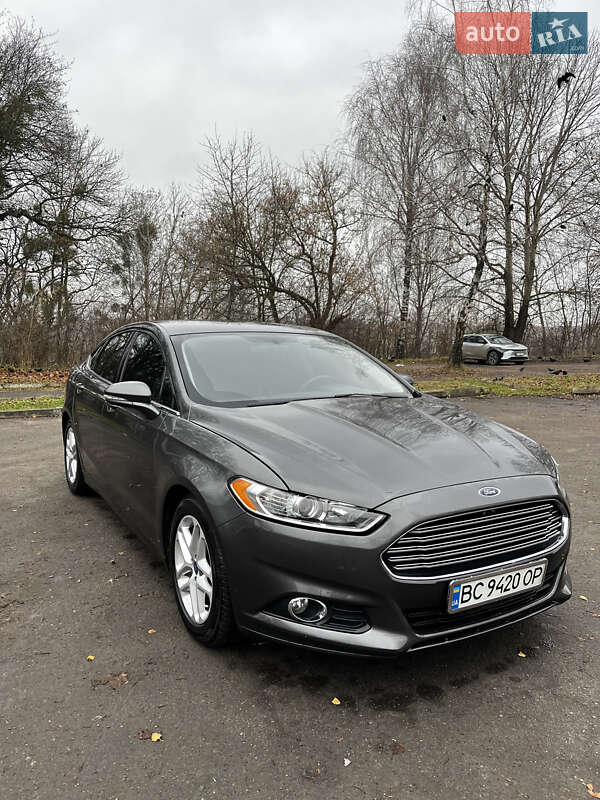 Седан Ford Fusion 2016 в Золочеве