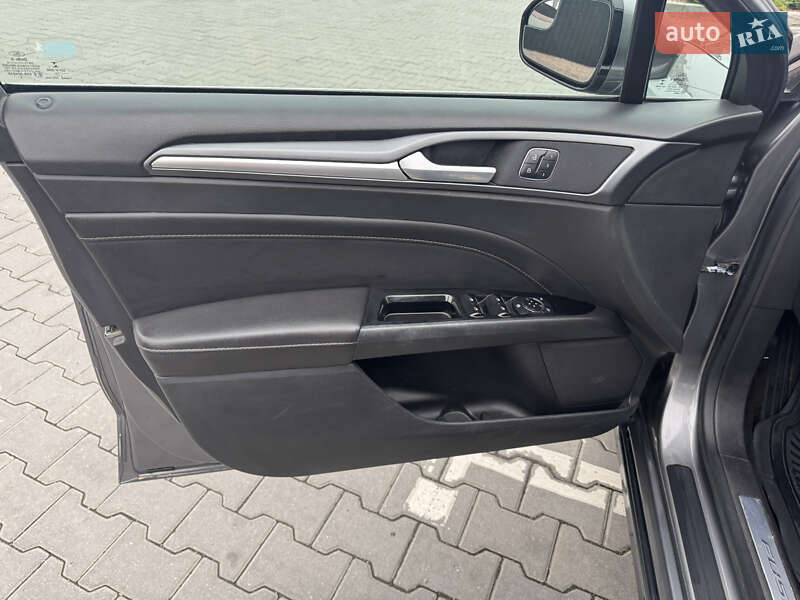 Седан Ford Fusion 2014 в Хмельницькому фото 17 Седан Ford Fusion 2014 в Хмельницькому