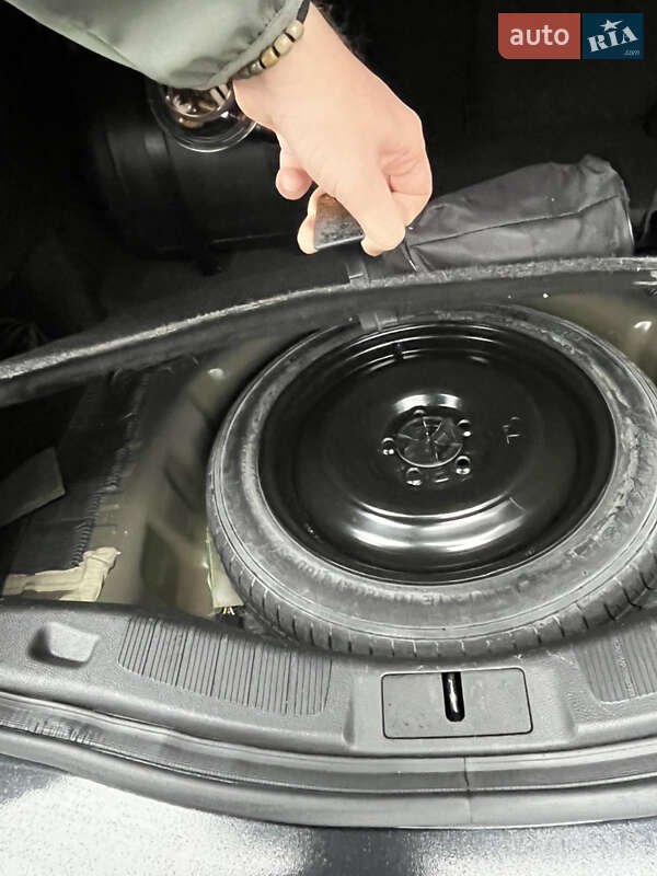 Седан Ford Fusion 2014 в Києві фото 20 Седан Ford Fusion 2014 в Києві