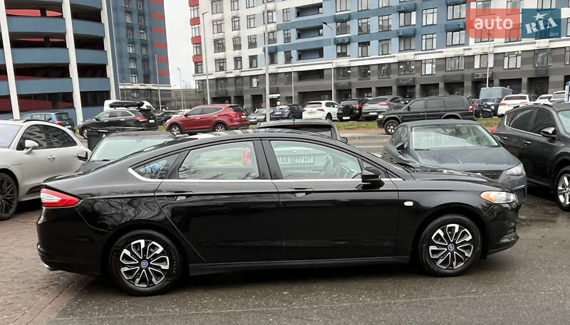 Седан Ford Fusion 2014 в Києві фото 5 Седан Ford Fusion 2014 в Києві