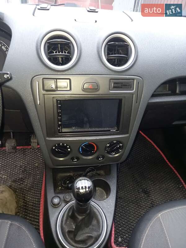 Хэтчбек Ford Fusion 2009 в Днепре фото 10 Хэтчбек Ford Fusion 2009 в Днепре