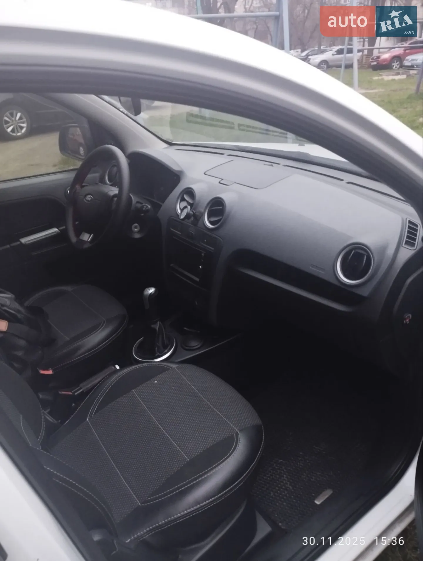 2011 Ford Fusion - мініатюра 6