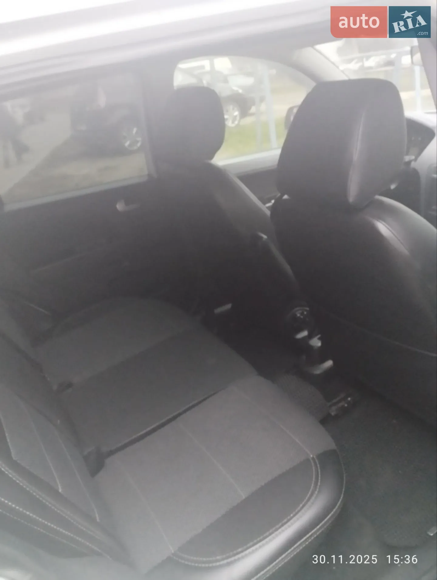 2011 Ford Fusion - мініатюра 7