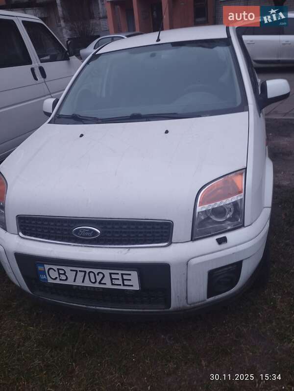 Хэтчбек Ford Fusion 2011 в Чернигове фото 8 Хэтчбек Ford Fusion 2011 в Чернигове