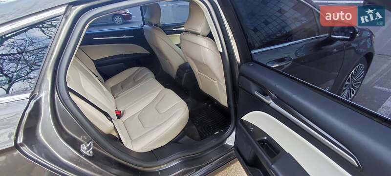 Седан Ford Fusion 2017 в Киеве фото 5 Седан Ford Fusion 2017 в Киеве