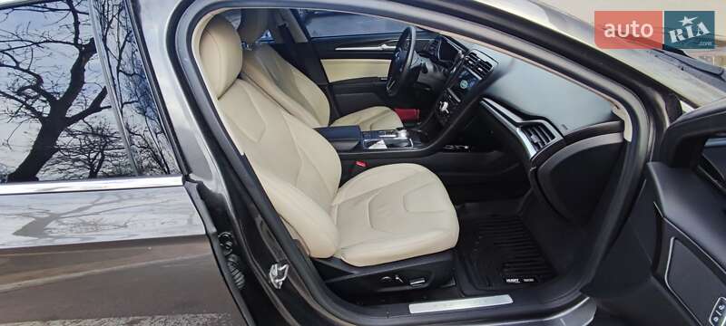 Седан Ford Fusion 2017 в Киеве фото 8 Седан Ford Fusion 2017 в Киеве