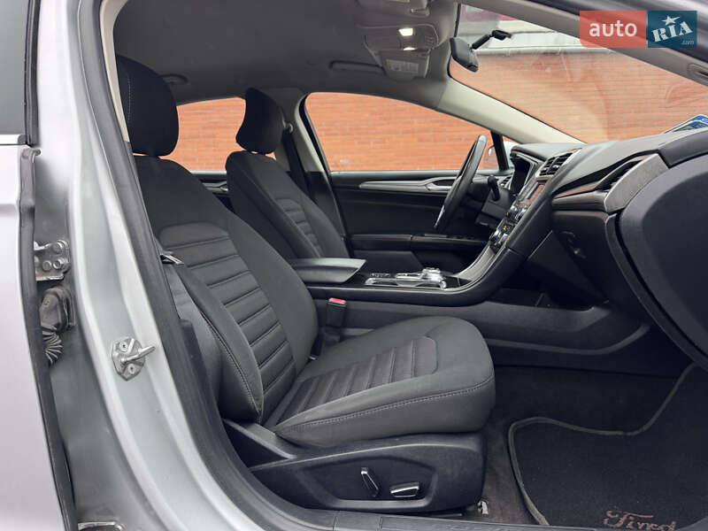 Седан Ford Fusion 2017 в Киеве