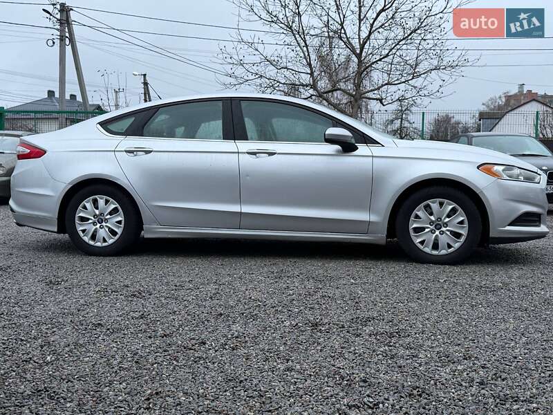 Седан Ford Fusion 2014 в Борисполі