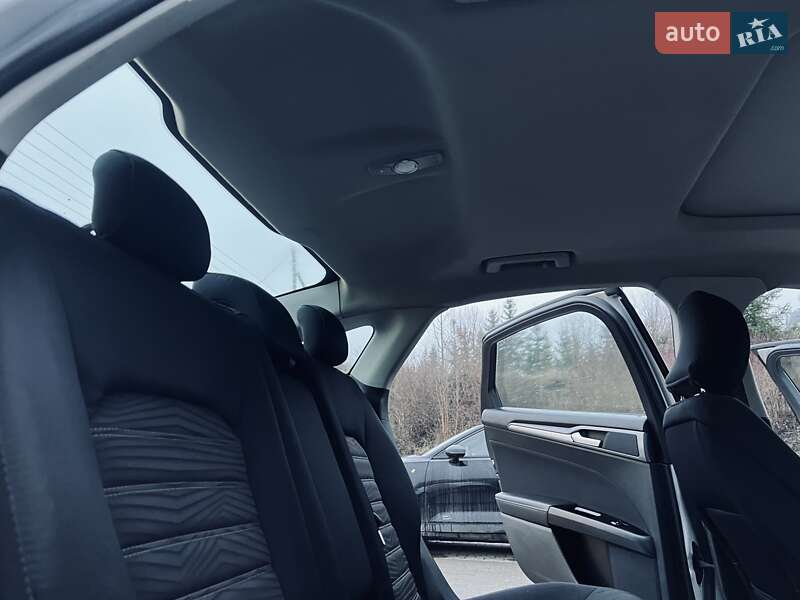 Седан Ford Fusion 2016 в Тернополе фото 26 Седан Ford Fusion 2016 в Тернополе
