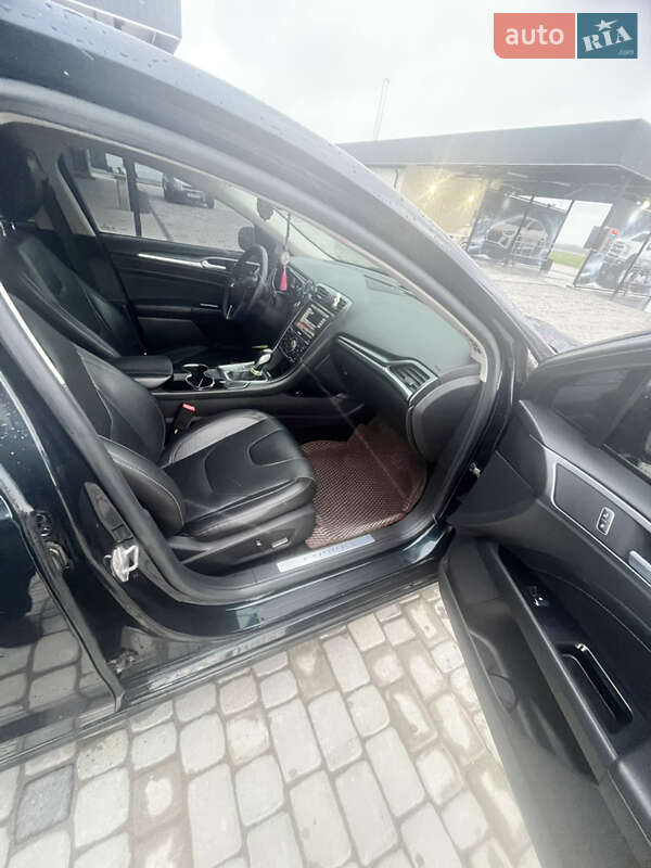Седан Ford Fusion 2014 в Виннице