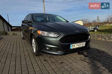 Седан Ford Fusion 2015 в Любарі