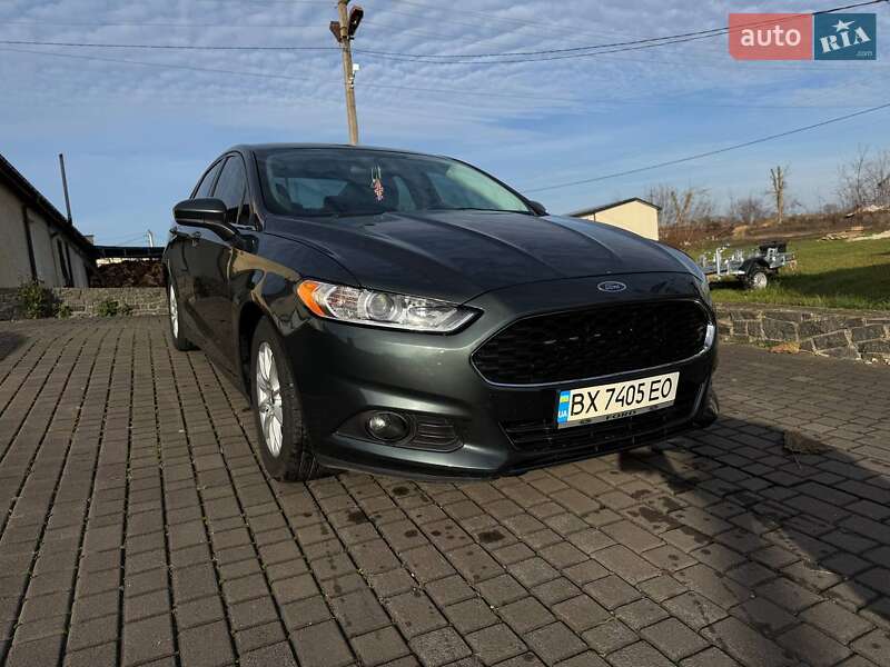 Ford Fusion 2015