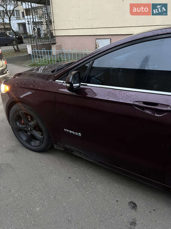 Седан Ford Fusion 2013 в Києві