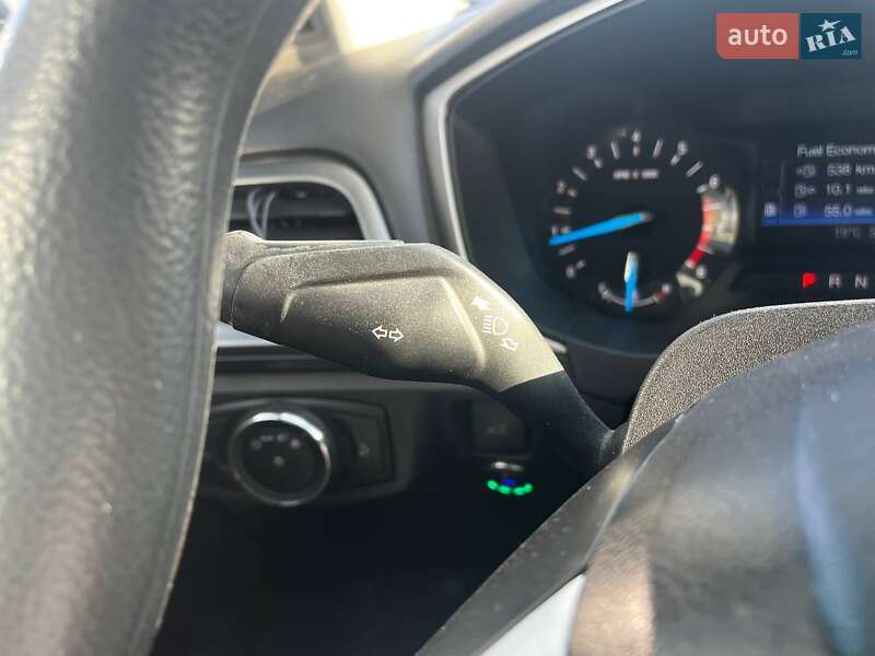 Седан Ford Fusion 2016 в Киеве фото 16 Седан Ford Fusion 2016 в Киеве