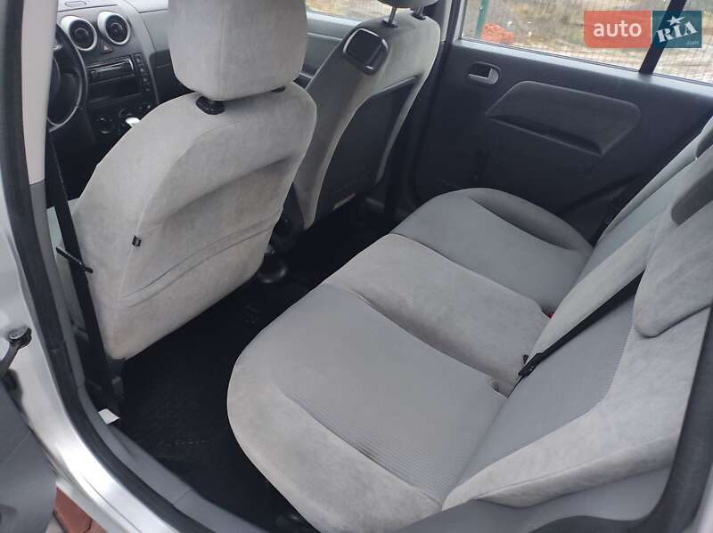 Хэтчбек Ford Fusion 2004 в Виннице фото 16 Хэтчбек Ford Fusion 2004 в Виннице