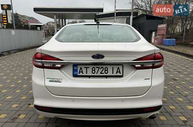 Седан Ford Fusion 2016 в Коломые