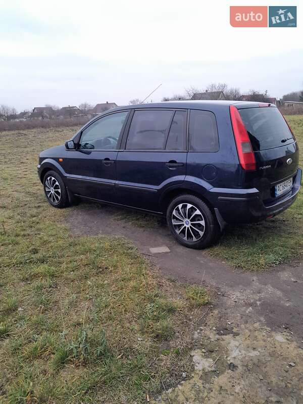 Хэтчбек Ford Fusion 2003 в Луцке фото 5 Хэтчбек Ford Fusion 2003 в Луцке