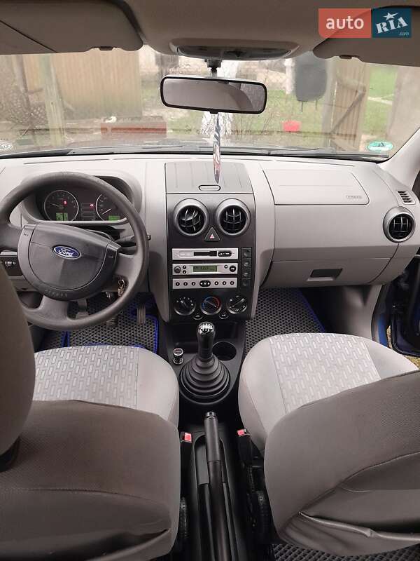 Хэтчбек Ford Fusion 2003 в Луцке фото 8 Хэтчбек Ford Fusion 2003 в Луцке