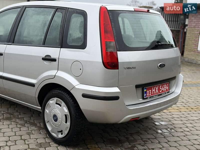 Хэтчбек Ford Fusion 2005 в Тернополе
